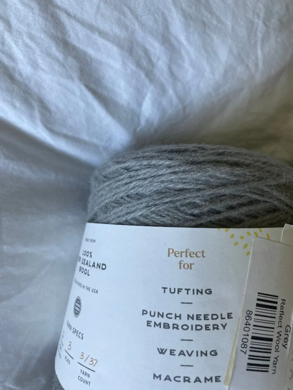 Tuft The World Reflect Wool Cone Yarn - 2 Cones